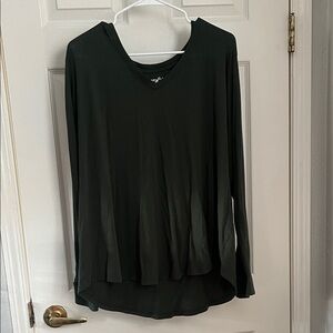 Terra & Sky Deep Green Long Sleeve Top